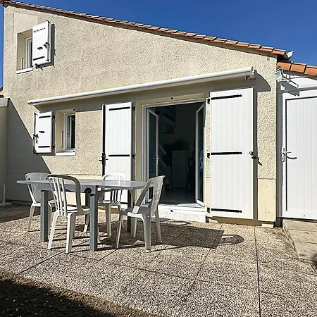 Maison 4 Pers Avec Piscine, Tennis, Proche Plages Et Port - La Palmyre - Fr-1-705-57 Holiday home Les Mathes